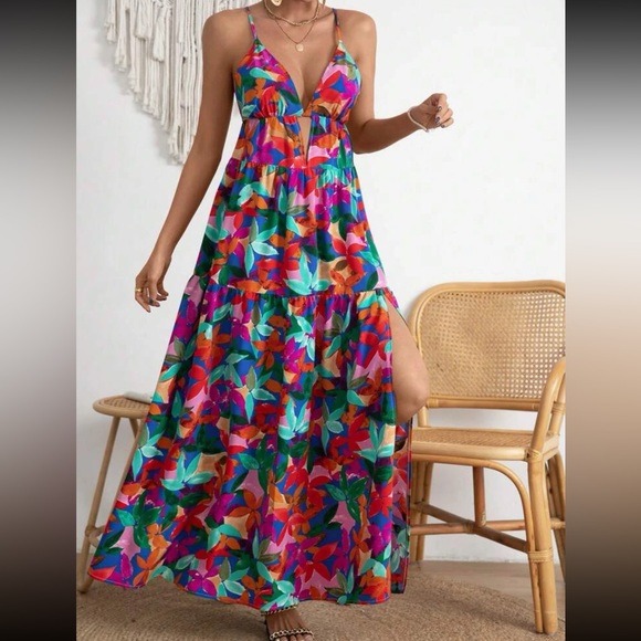 Boho floral print crisscross back maxi dress - Picture 5 of 6